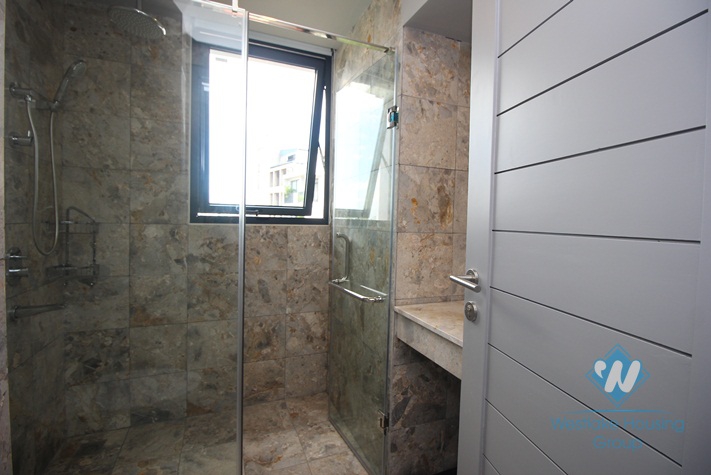 Modern and chic apartment for rent in ,Hai Ba Trung,Dong Da, Hanoi